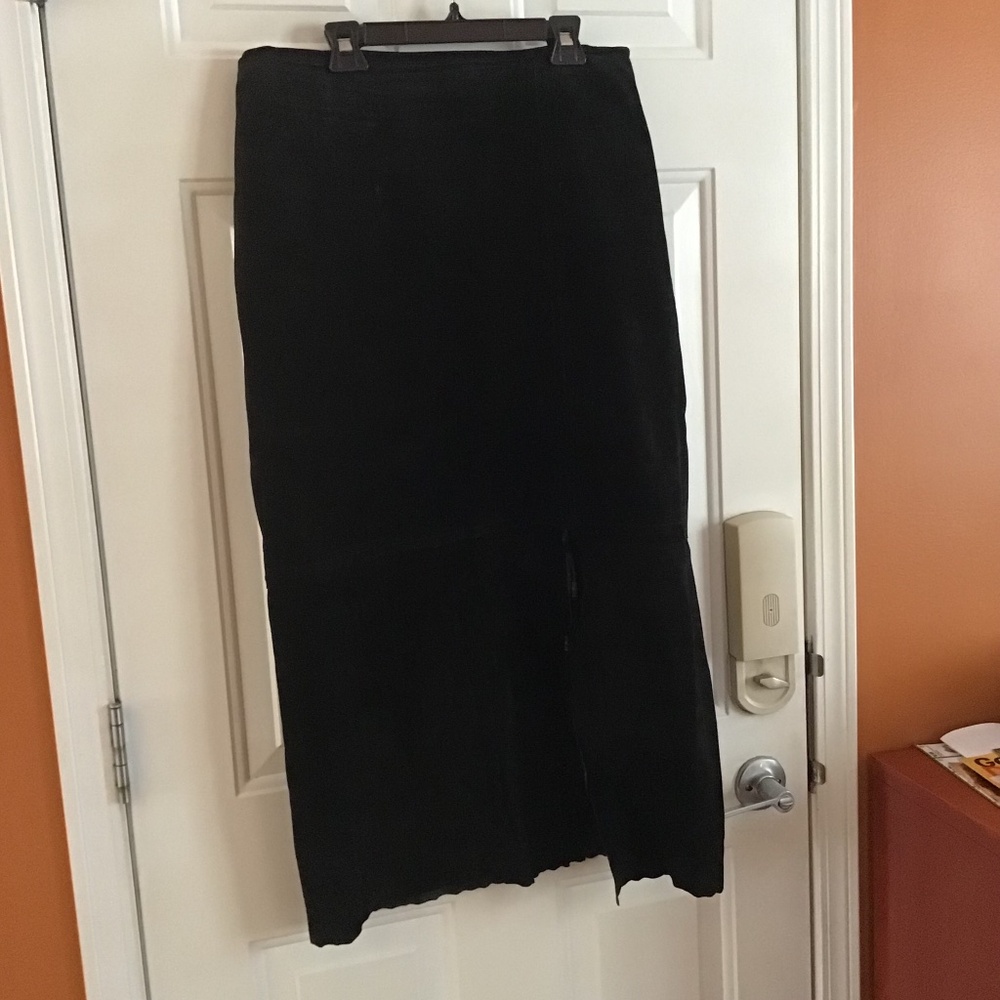 Danier Black suede long skirt